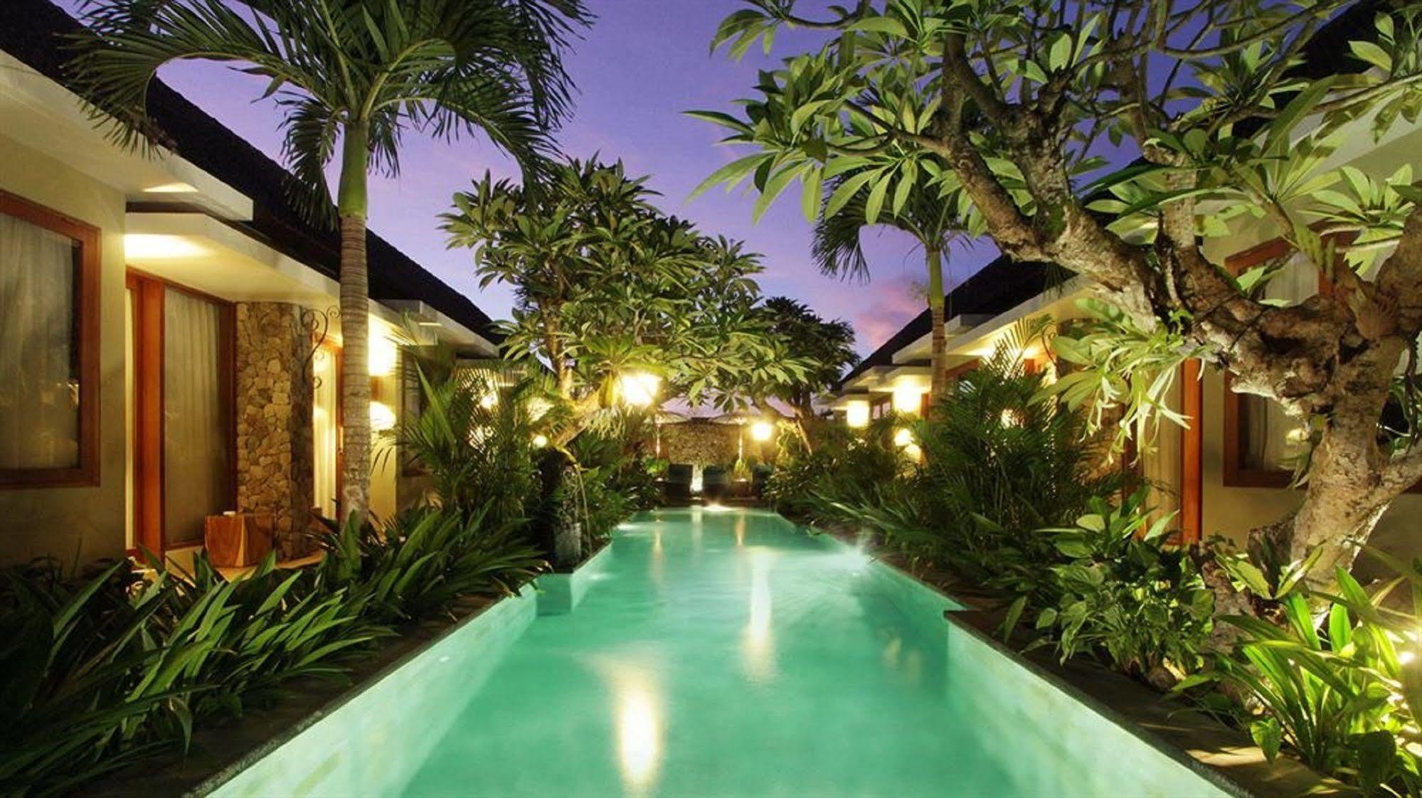 Uma Karan Hotel Kuta  Exterior photo